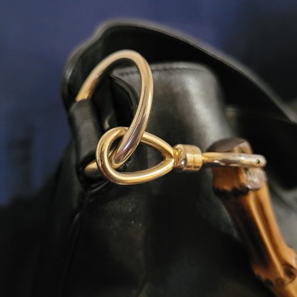 *SOLD* Gucci Bamboo Hobo - Picture 5 of 13
